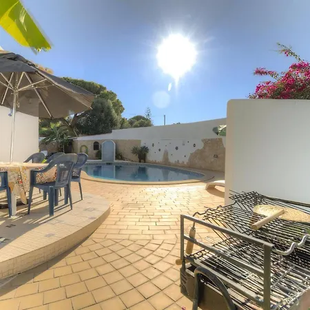 Casa Vilamoura: 5-bedroom With Ac And Pool Near Vilamoura