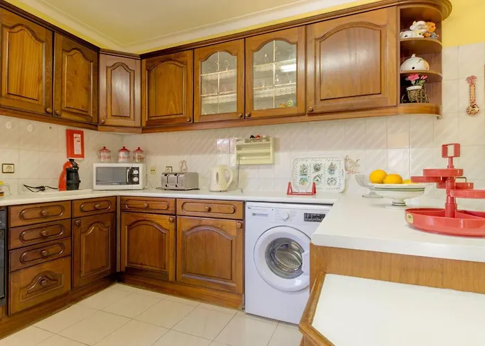 Casa Vilamoura: 5-bedroom With Ac And Pool Near Villa *