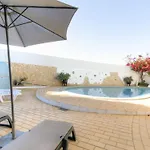 Casa *